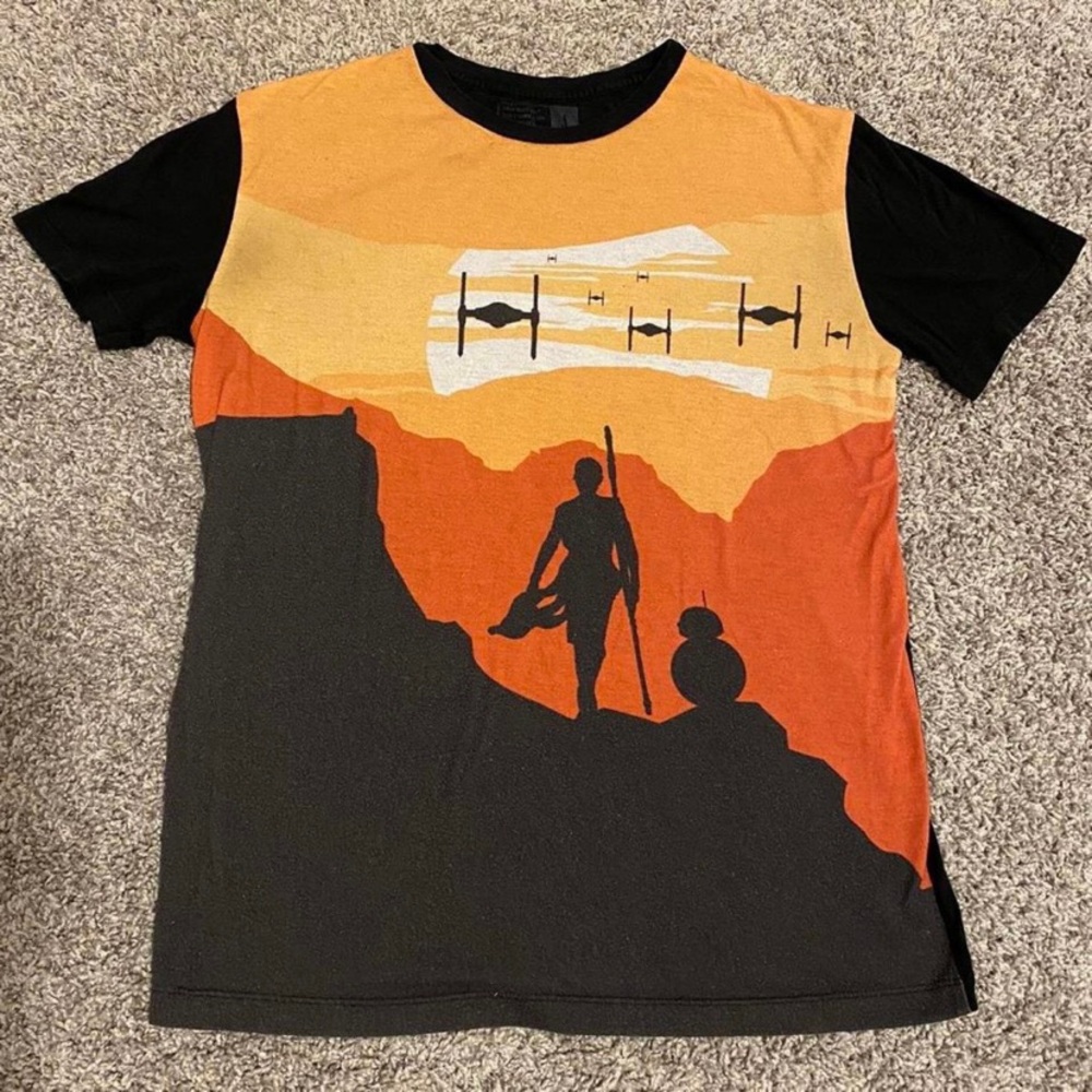 Star Wars: The Force Awakens Rey and BB-8 T-Shirt